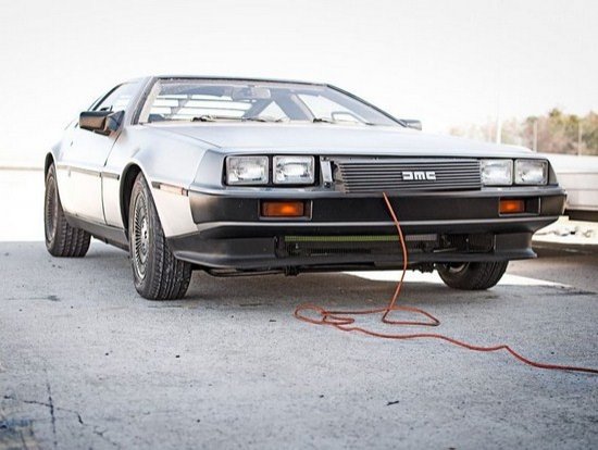 Delorean DMC-12 Electric