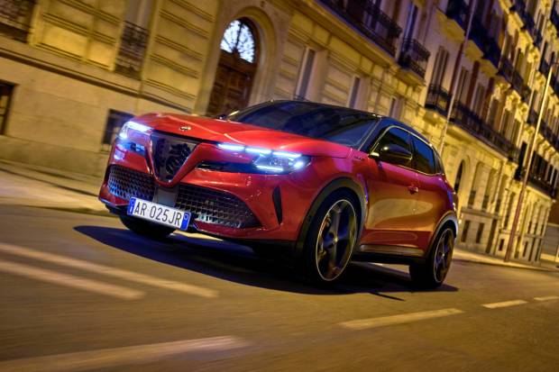 El SUV Best Seller de Alfa Romeo se actualiza: así es la nueva gama 2026 del Junior