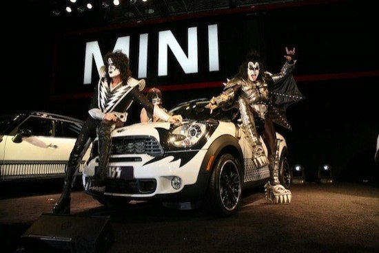 El MINI de los KISS
