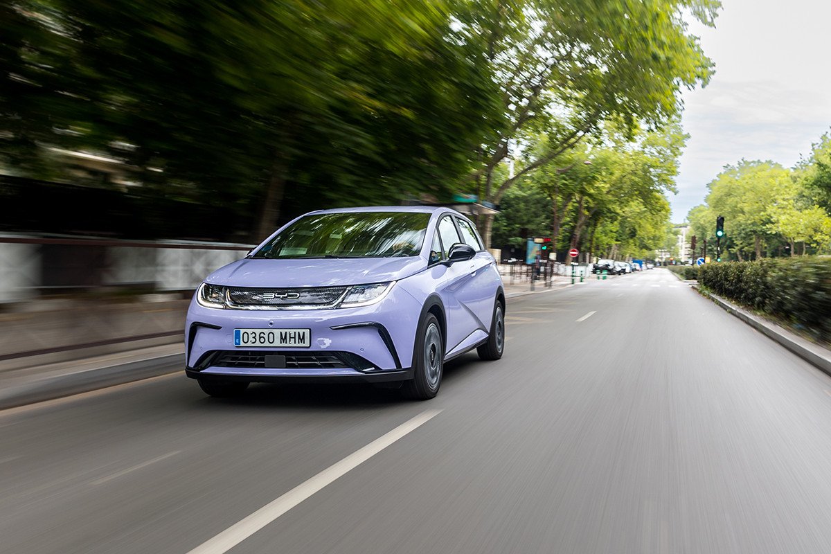 Ciberseguridad en los Coches Chinos: ¿Cumplen los Estándares Europeos?