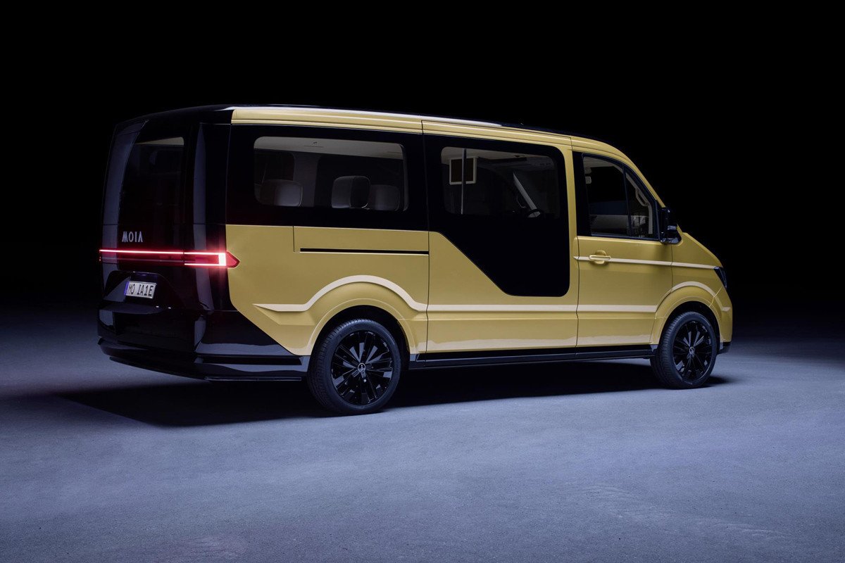 El Grupo Volkswagen presenta su primer vehículo de transporte compartido
