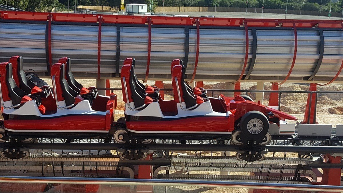 Marc Gené nos desvela los secretos de Ferrari Land en Port Aventura