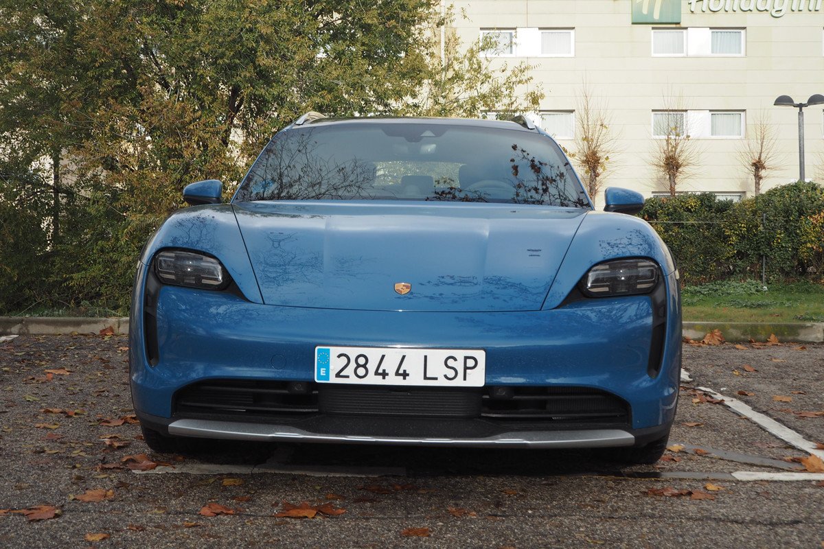 Prueba y opinión del Porsche Taycan Cross Turismo: precio, interior y autonomía