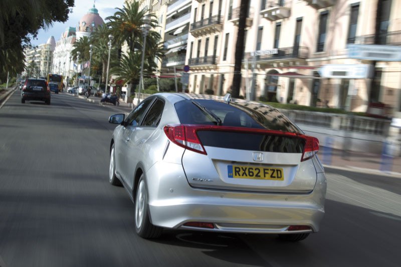 Prueba: Honda Civic 1.6 i-DTEC, un motor más europeo