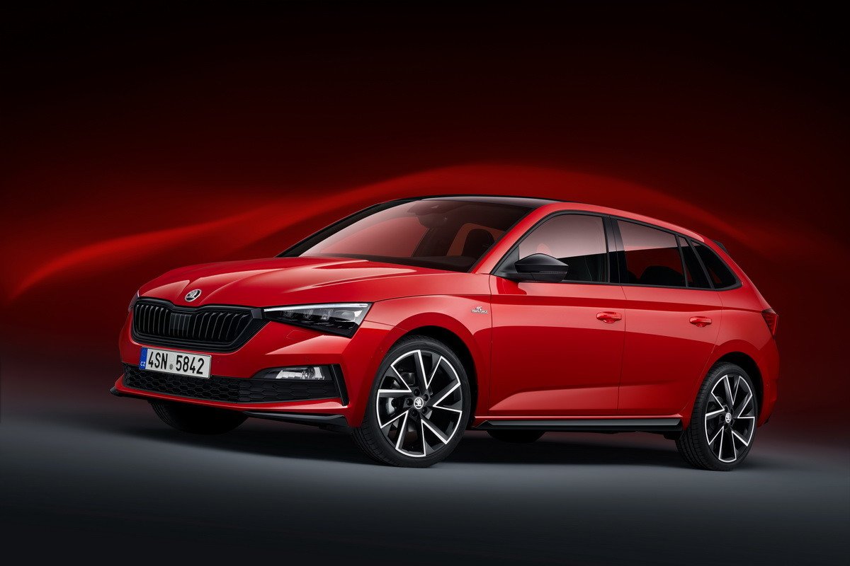 Nuevo Skoda Scala Monte Carlo: el negro y rojo combinan con todo