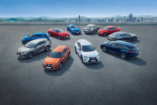 Lexus ofrece un descuento de 2.000 euros en todo su catálogo