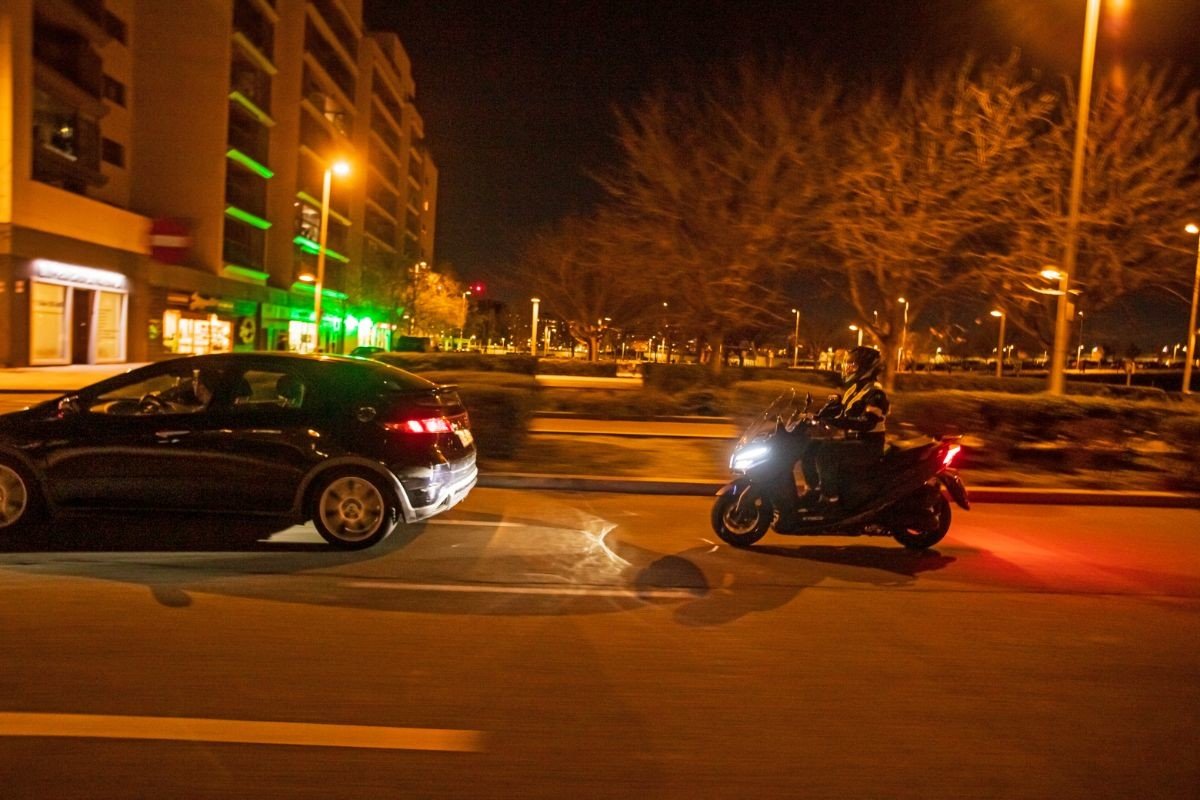 Consejos para pasar de coche a moto con el carnet B Consejos para pasar de coche a moto con el carnet B