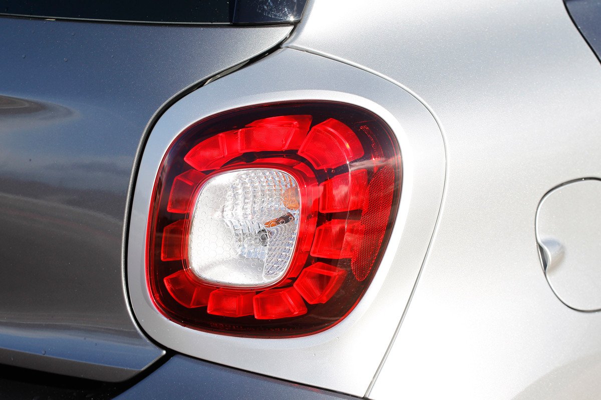 Comparativa: Toyota Aygo contra smart forfour 