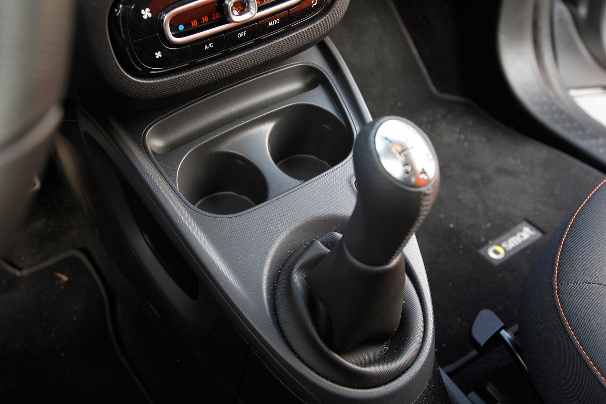 Comparativa: Toyota Aygo contra smart forfour 