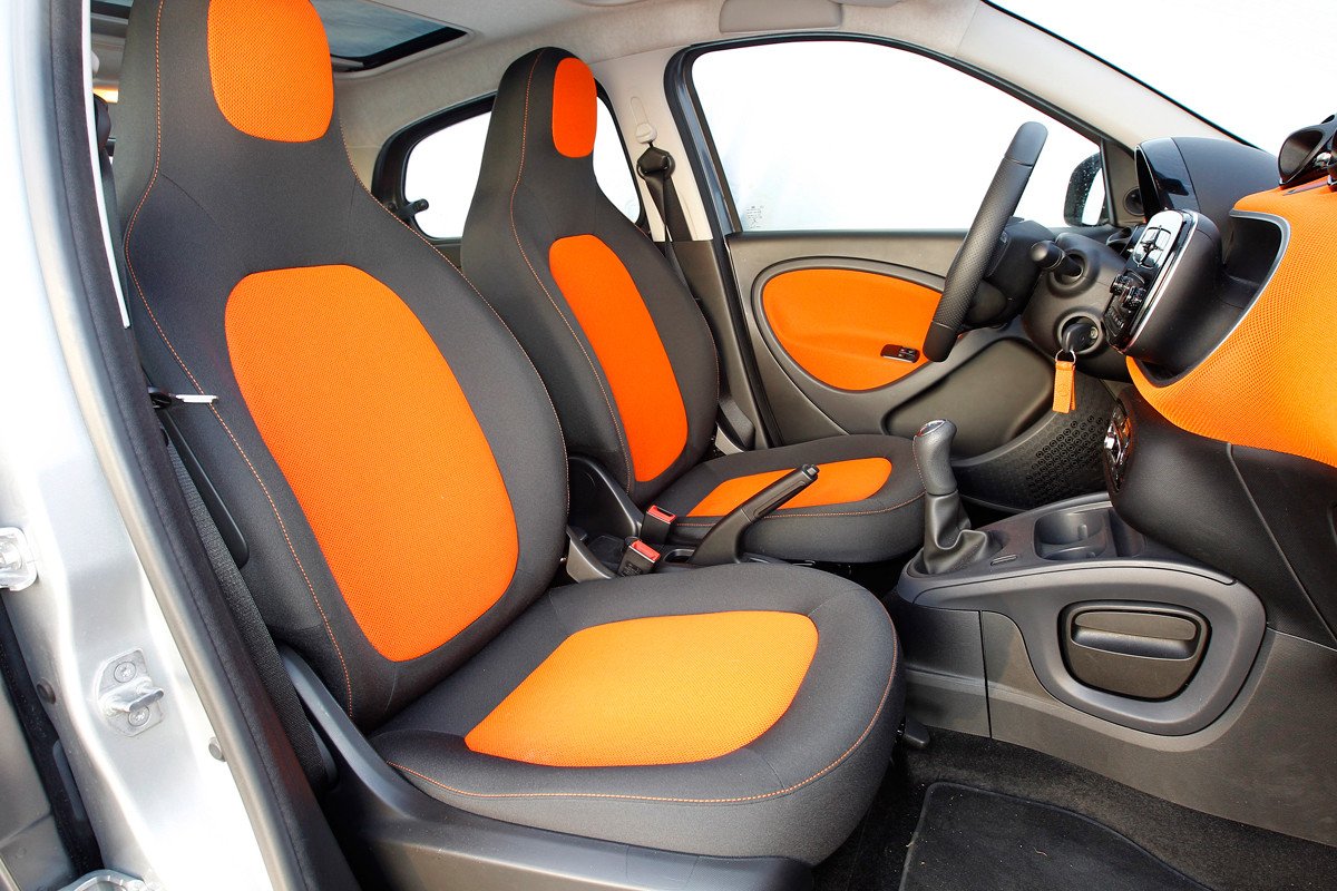 Comparativa: Toyota Aygo contra smart forfour 