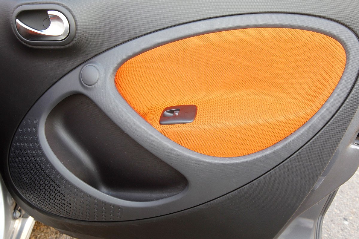 Comparativa: Toyota Aygo contra smart forfour 