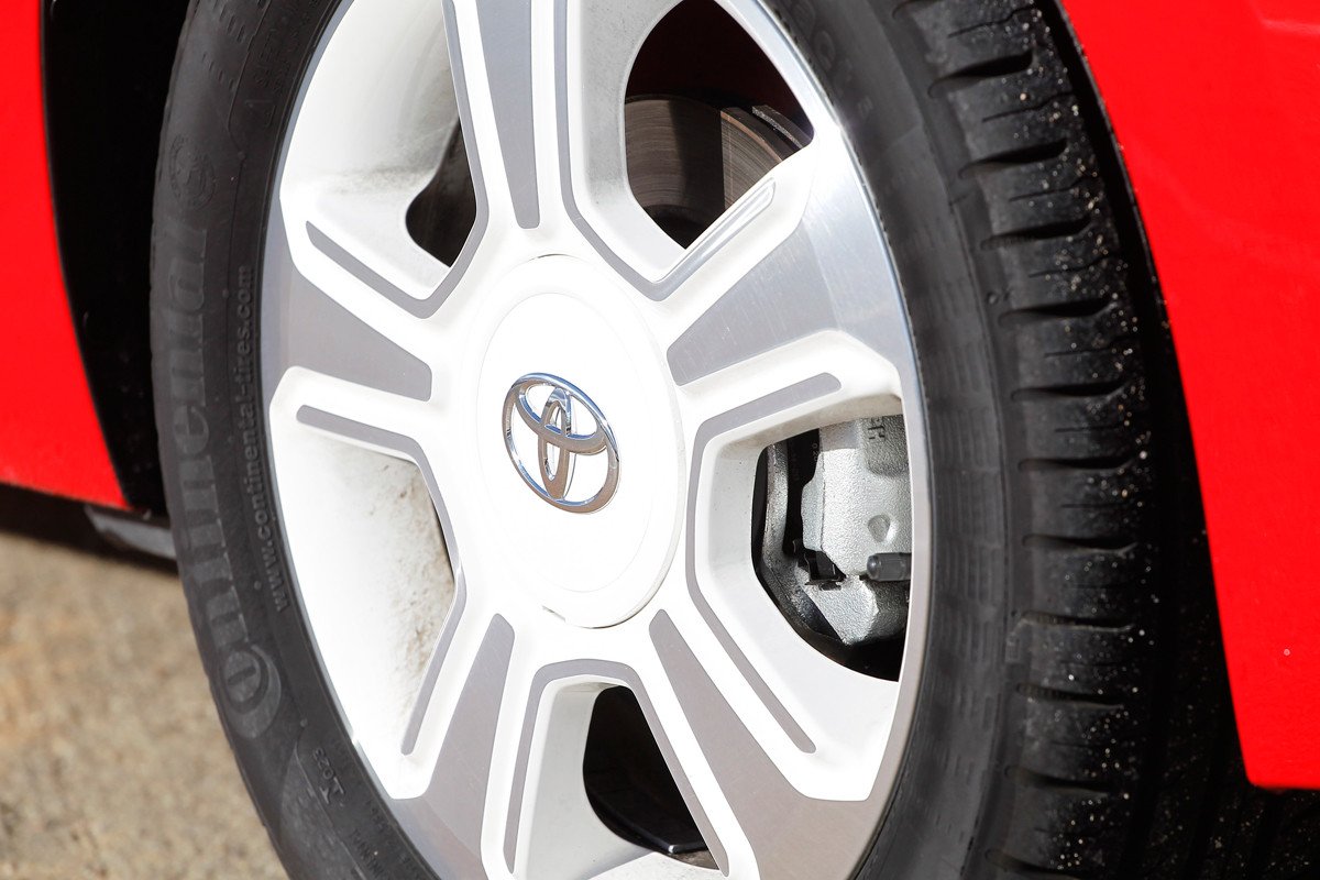Comparativa: Toyota Aygo contra smart forfour 