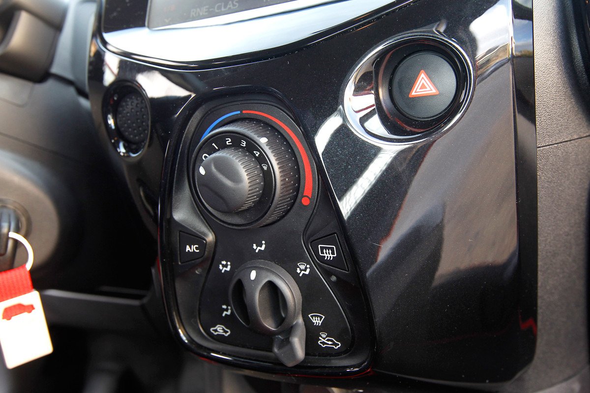 Comparativa: Toyota Aygo contra smart forfour 
