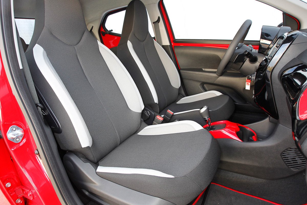 Comparativa: Toyota Aygo contra smart forfour 