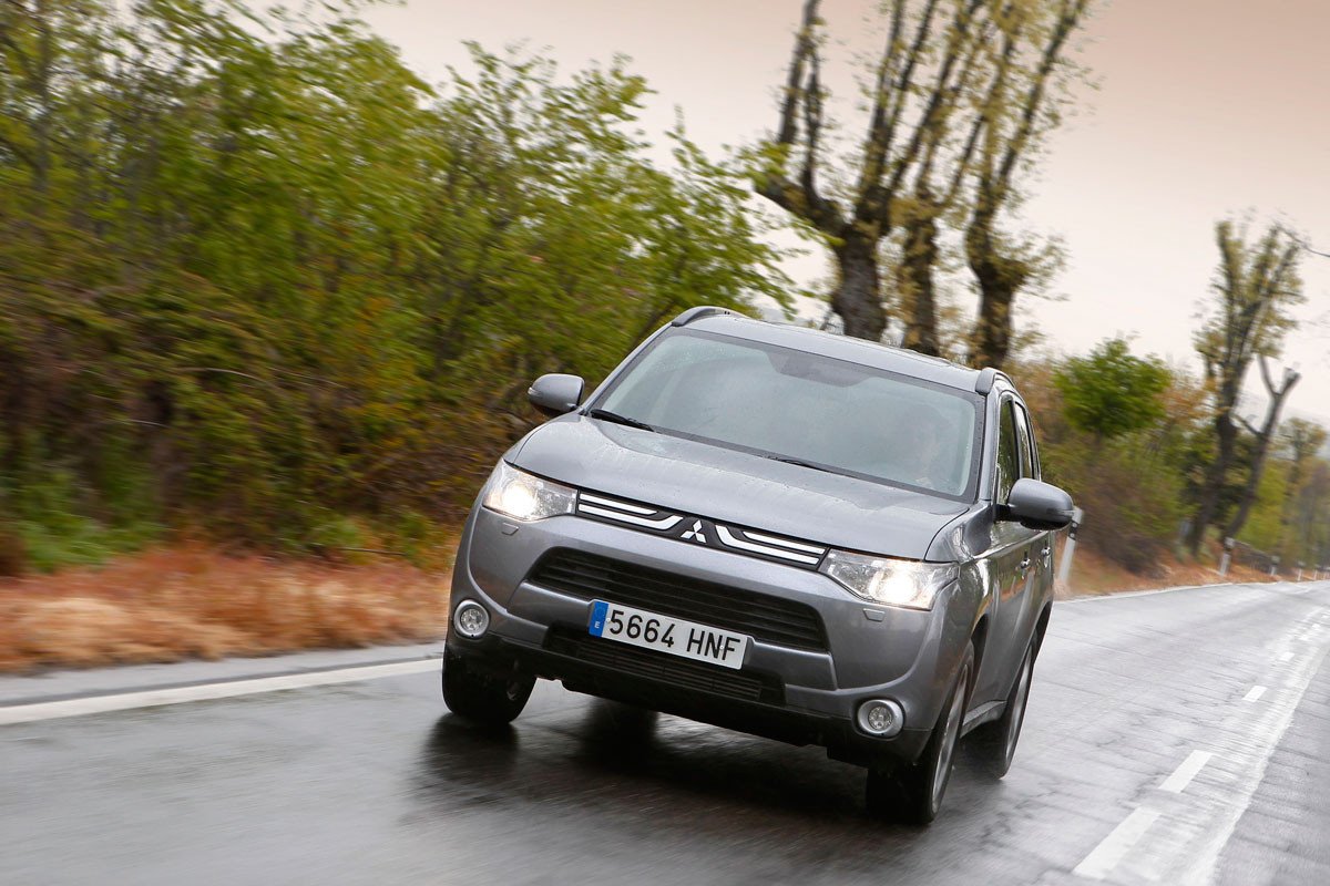 Prueba 10: Mitsubishi Outlander 220 DID Kaiteki Automático