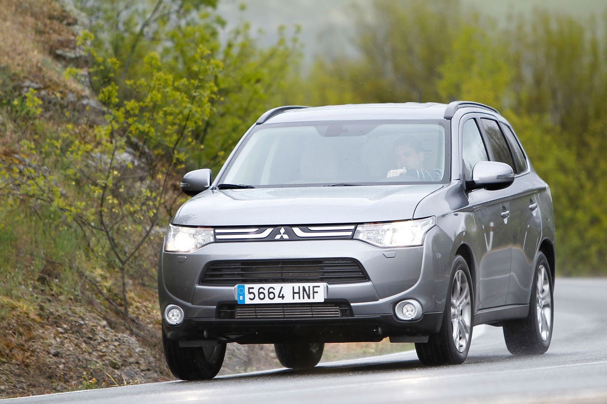 Prueba 10: Mitsubishi Outlander 220 DID Kaiteki Automático