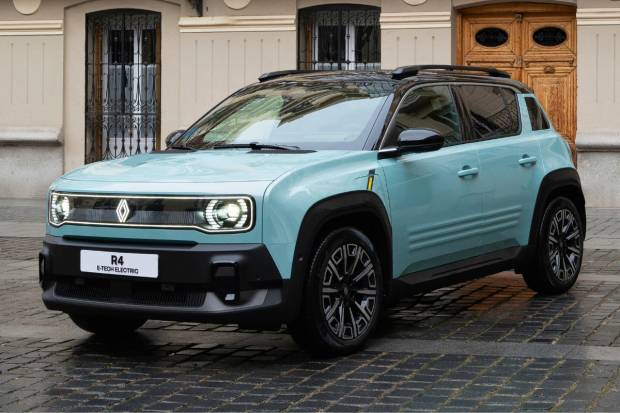 Opinión Renault 4 e-tech: De Marie Chantal al  S.XXI para redefinir la movilidad urbana 