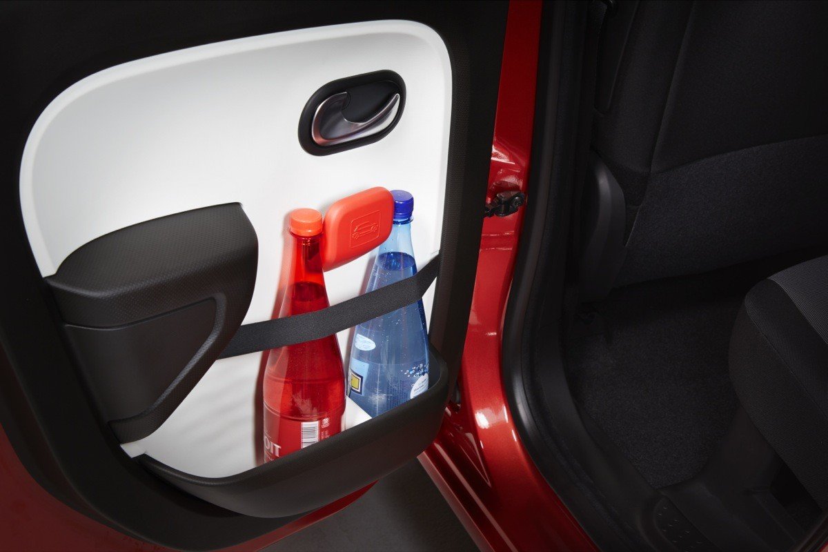 Nuevos datos e interiores del nuevo Renault Twingo
