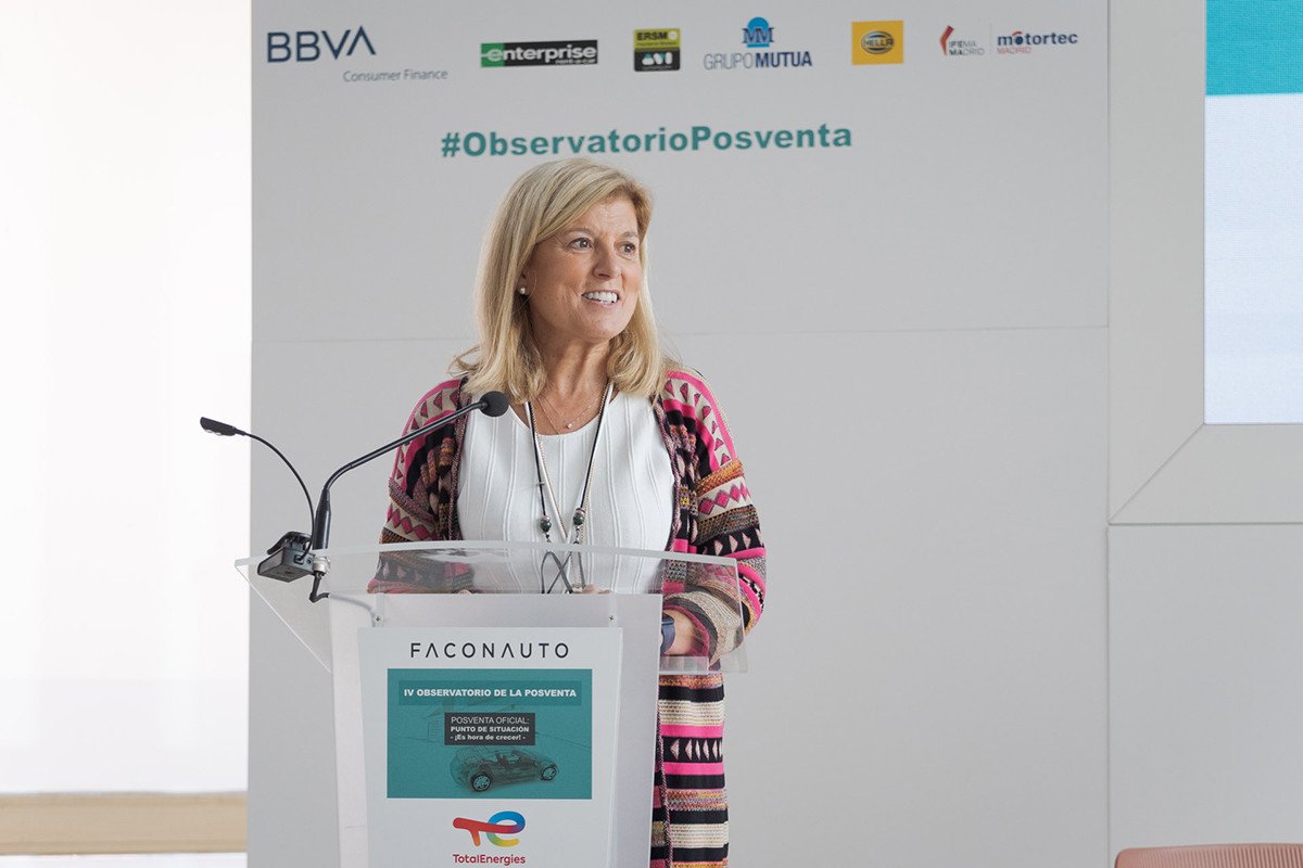 Charlamos con Ellas Marta Blázquez