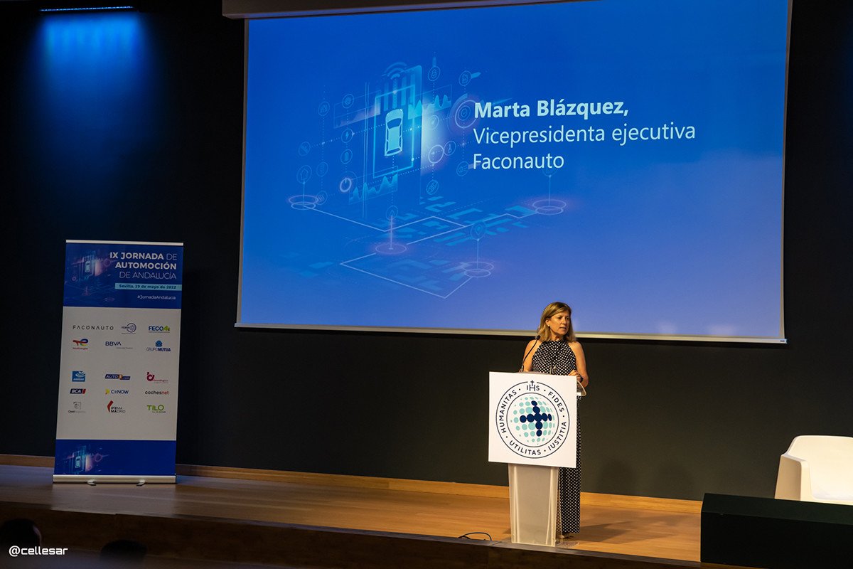 Charlamos con Ellas Marta Blázquez