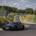 Vídeo del nuevo Porsche Taycan bajando 26 segundos a su antecesor en Nürburgring