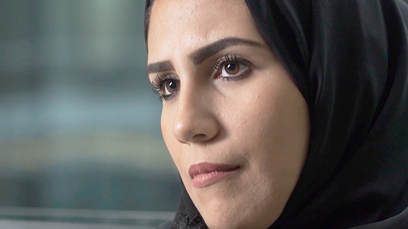 Video: Mujeres de Arabia Saudita comienzan a conducir con una sorpresa