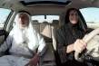 Video: Mujeres de Arabia Saudita comienzan a conducir con una sorpresa