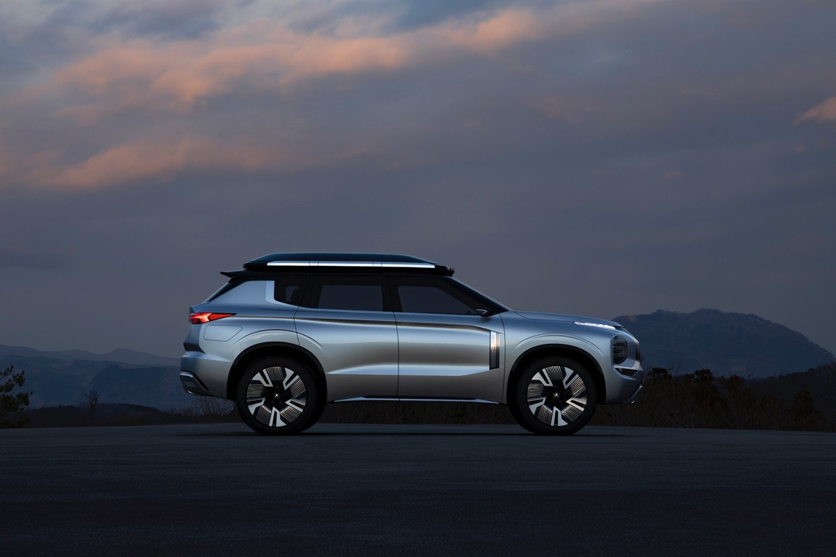 Mitsubishi Engelberg Tourer Concept, un Outlander PHEV mejorado