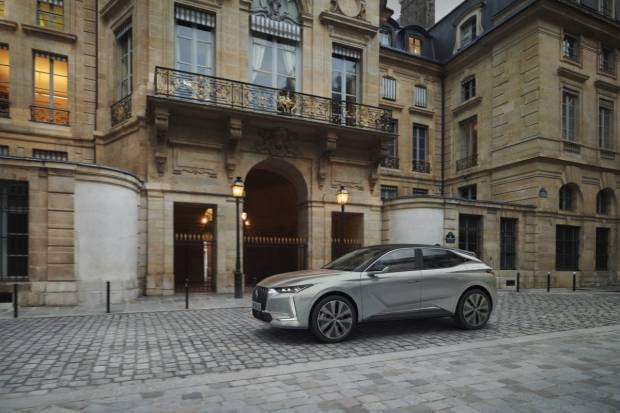 Nuevo DS 4 2021: un elegante SUV coupé con tecnología híbrida enchufable