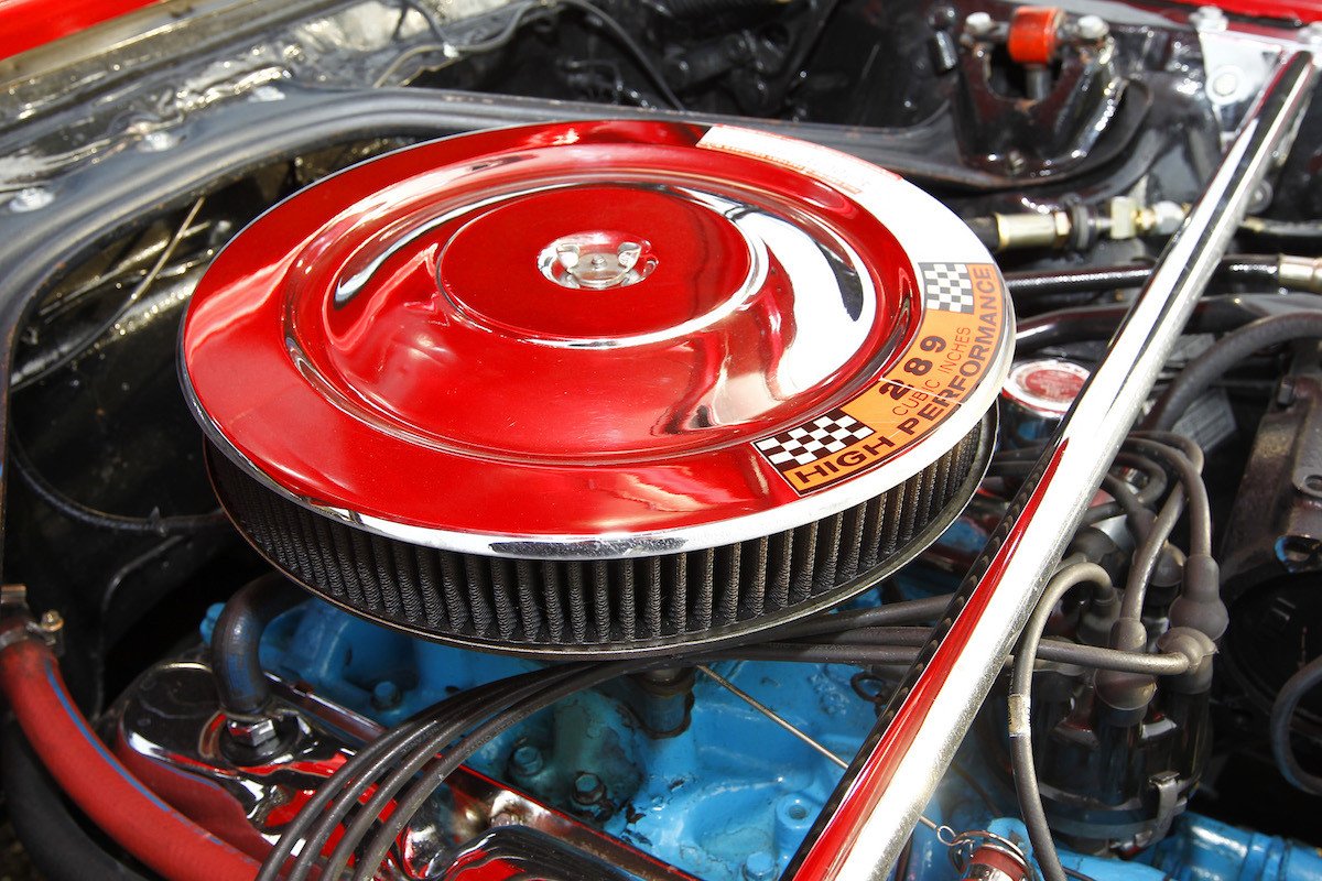 Paseo con el Ford Mustang GT de 1966 y de 2015