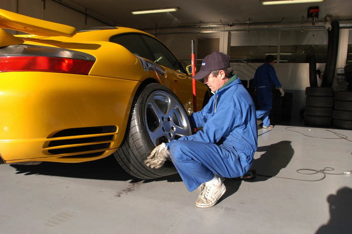 Cosas que hay que saber si vas a rotar tus neumáticos