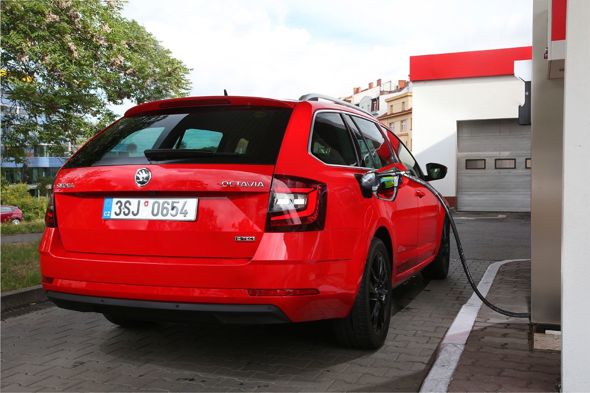 El Skoda Octavia Combi G-TEC aumenta su potencia y autonomía