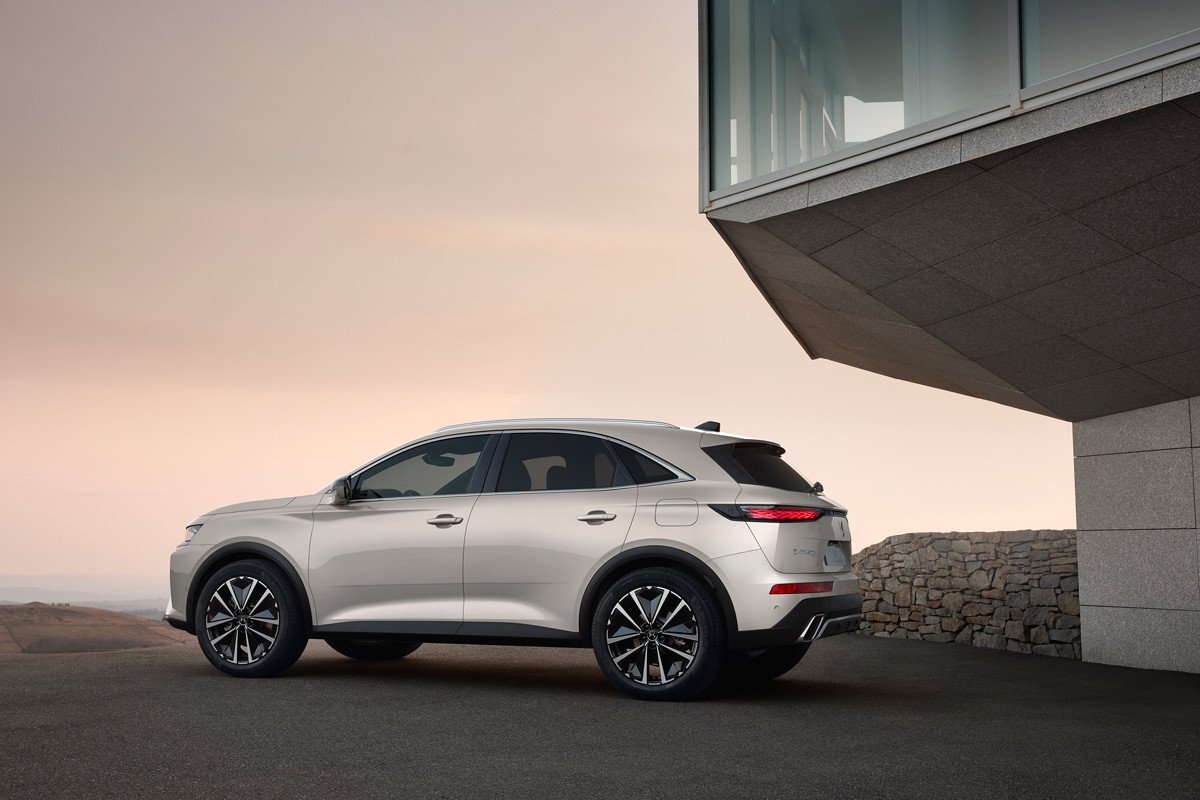 Nuevo DS 7: análisis de la gama, motores y precios