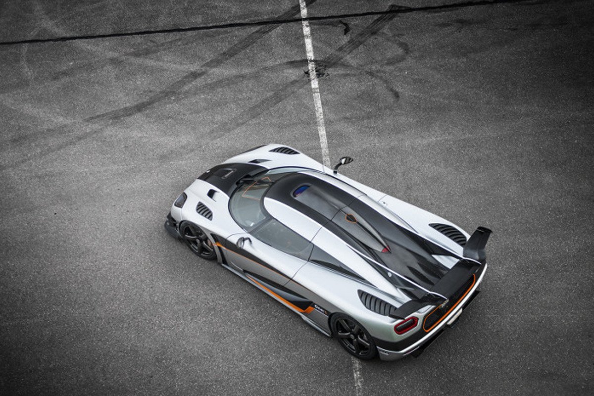 Koenigsegg One 1, posiblemente, el coche de calle más rápido del mundo