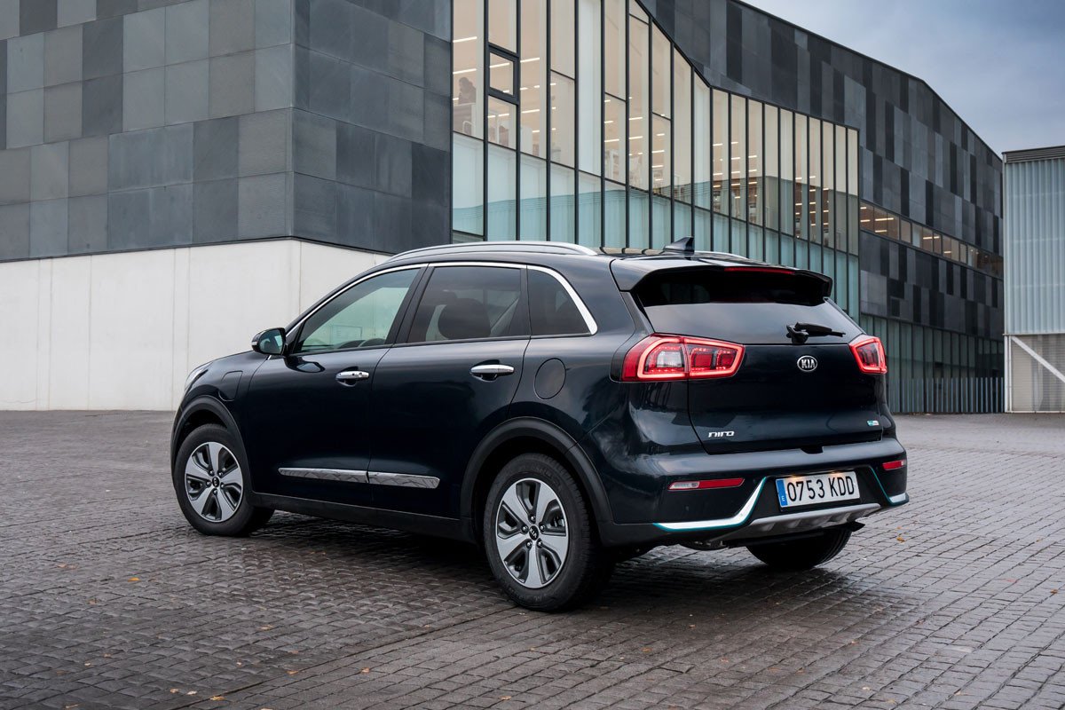 Primera prueba del Kia Niro PHEV: gama y precios