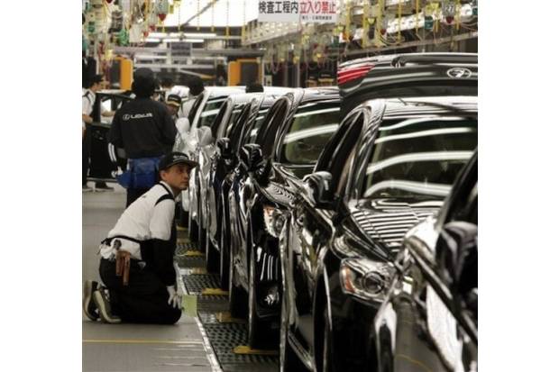 Lexus inventa la pintura anti-arañazos