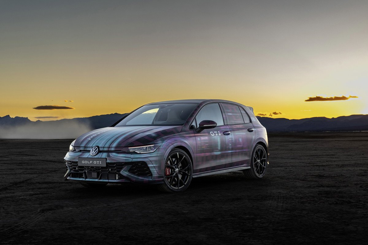 Volkswagen anuncia ChapGPT para sus coches y de paso nos enseña cómo será el nuevo Golf