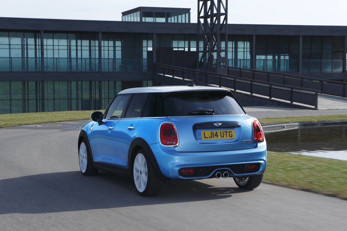 Nuevo MINI 2014, llega la versión 5 puertas