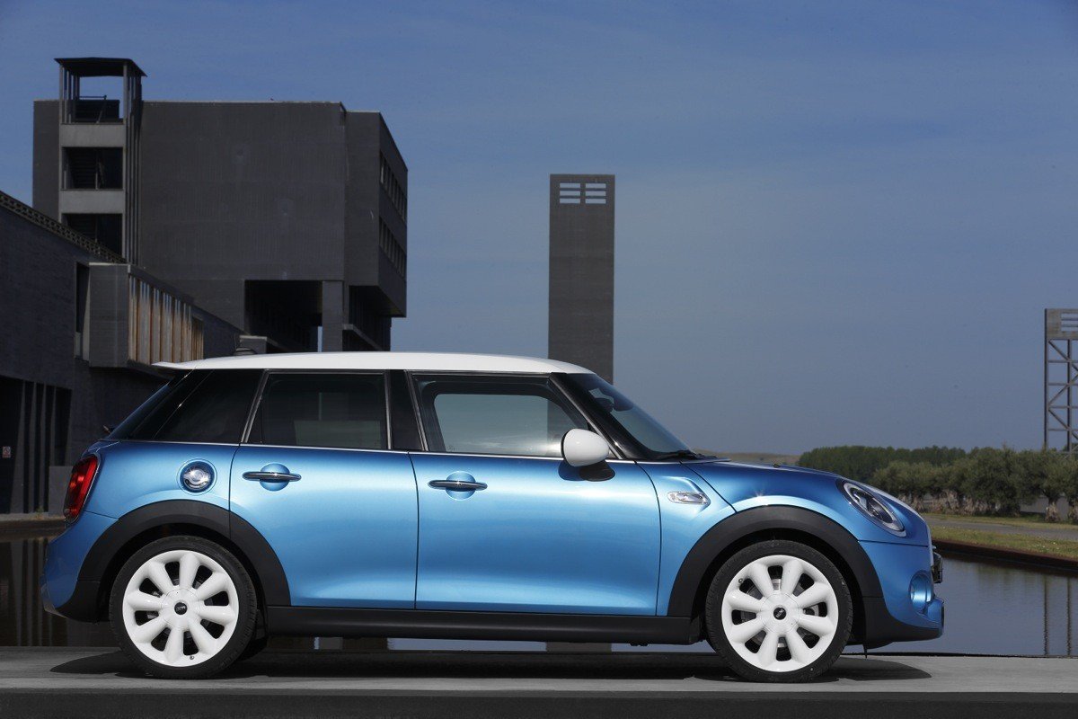 Nuevo MINI 2014, llega la versión 5 puertas