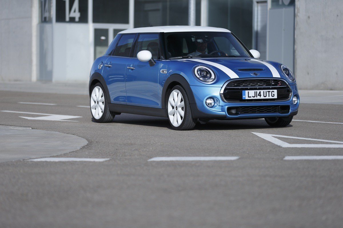 Nuevo MINI 2014, llega la versión 5 puertas