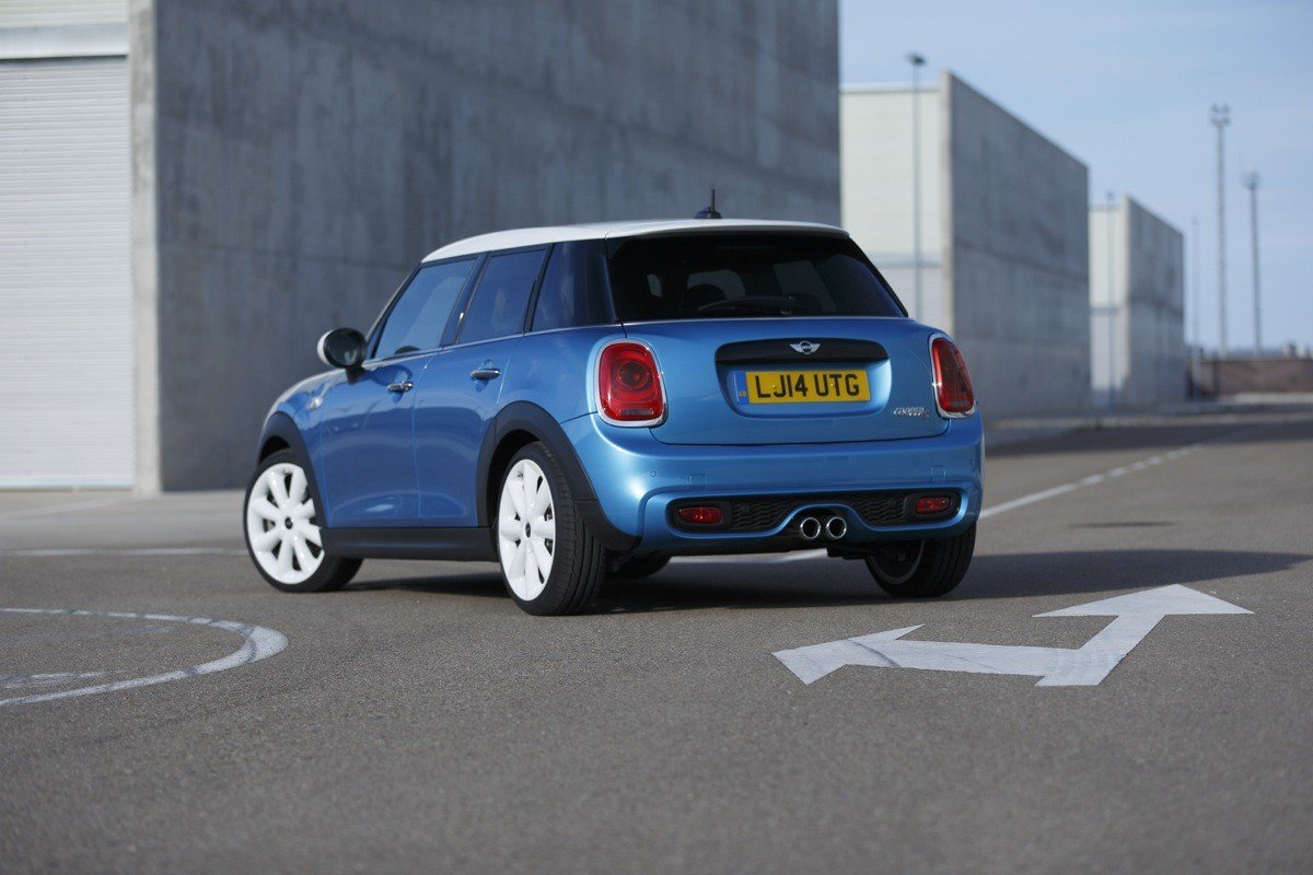 Nuevo MINI 2014, llega la versión 5 puertas