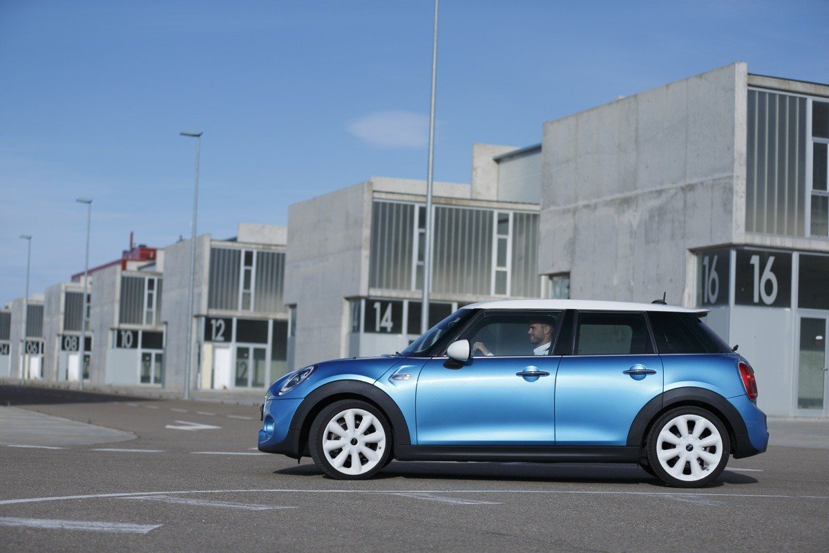 Nuevo MINI 2014, llega la versión 5 puertas