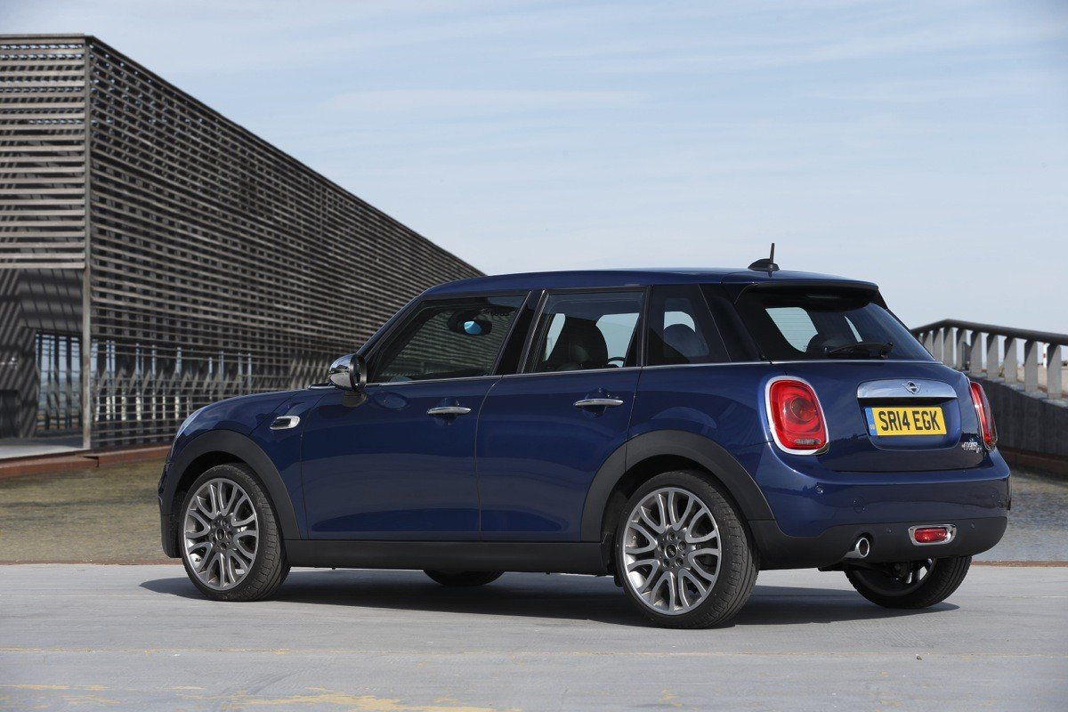 Nuevo MINI 2014, llega la versión 5 puertas