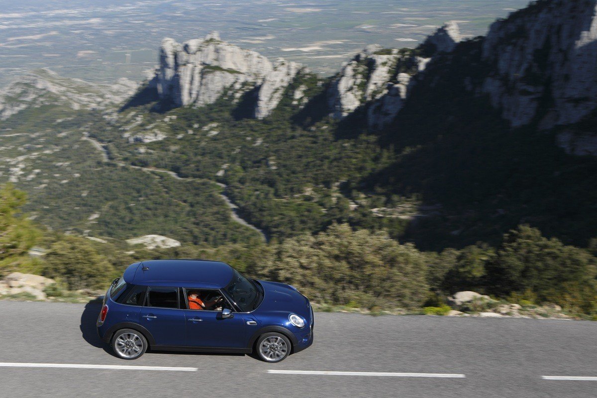 Nuevo MINI 2014, llega la versión 5 puertas
