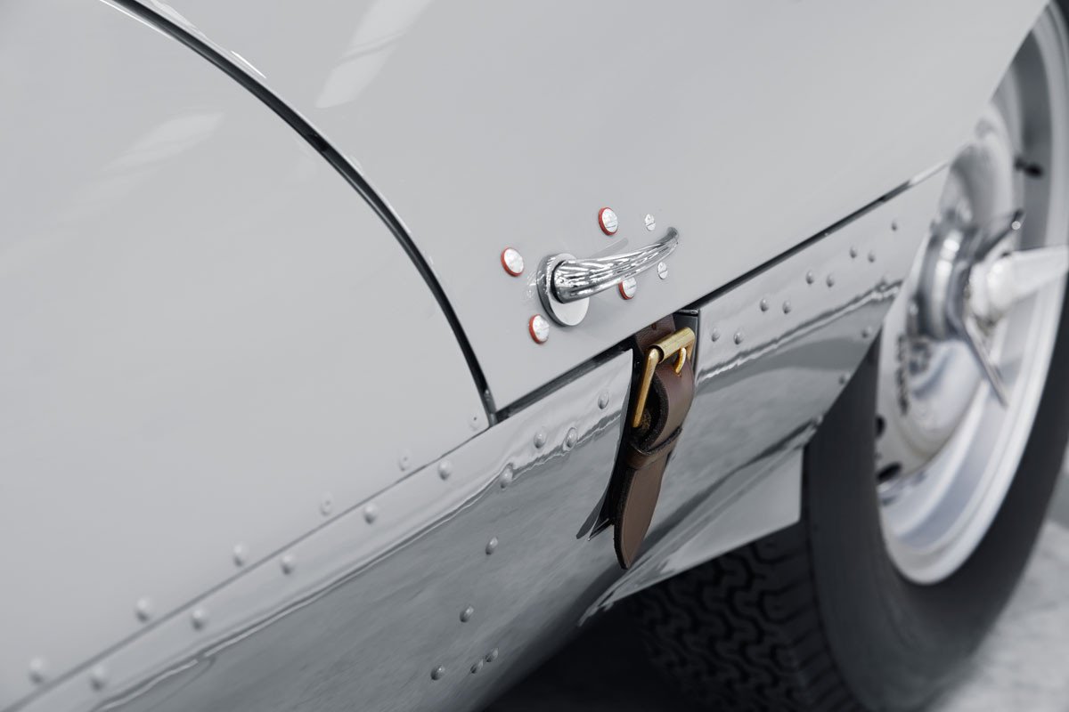 Jaguar vuelve a fabricar el D-Type, 62 años después