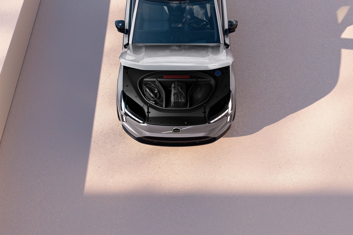 Volvo EX90