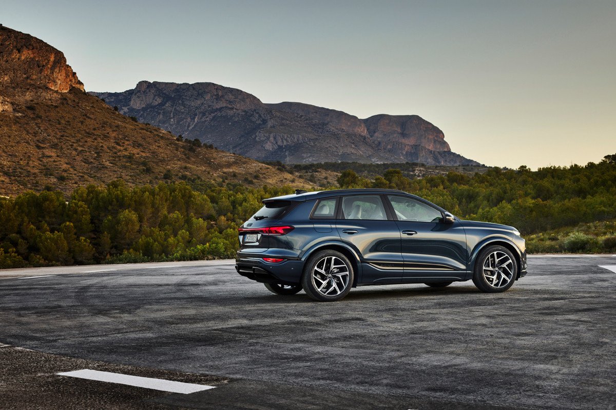 Después de los Q8 y Q4, llega el Audi Q6: todos los detalles del nuevo SUV eléctrico