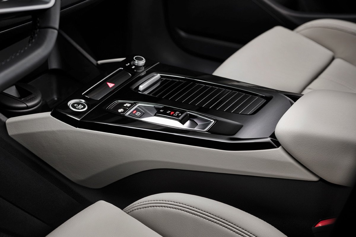 Después de los Q8 y Q4, llega el Audi Q6: todos los detalles del nuevo SUV eléctrico