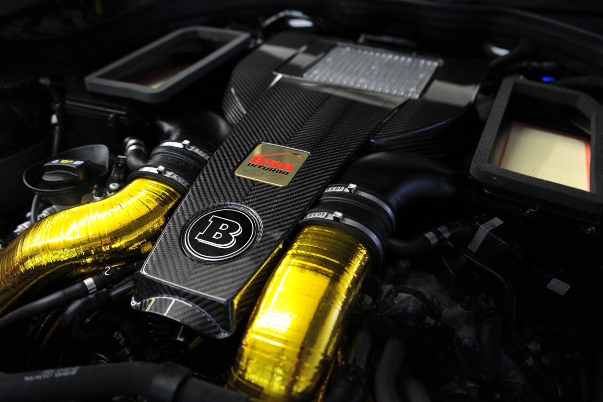 BRABUS 850 6.0 Biturbo iBusiness, la berlina más lujosa, rápida y potente del mundo