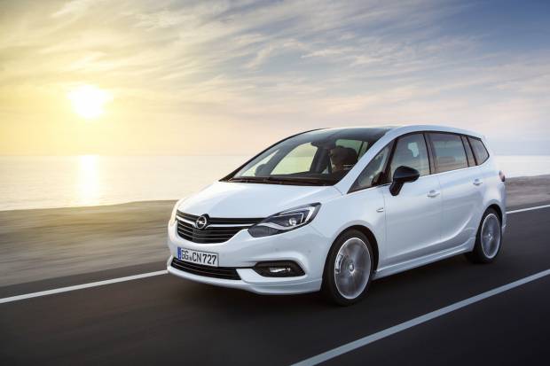Nuevo Opel Zafira 2016: cambio de imagen y más conectividad 